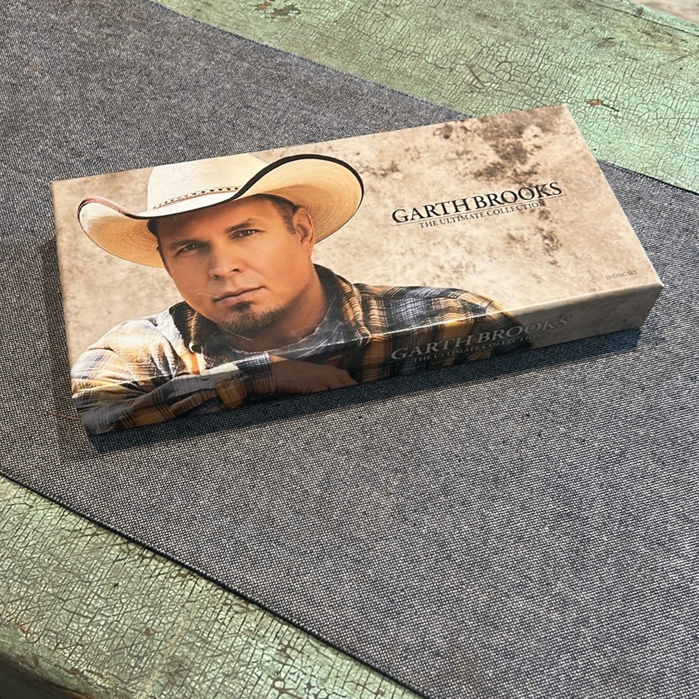 Garth Brooks The Ultimate Collection 10 Discs Box Set w/ Booklet Country Western